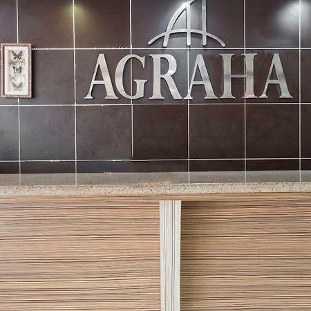 Agraha Andalas Hotel Макасар Экстерьер фото