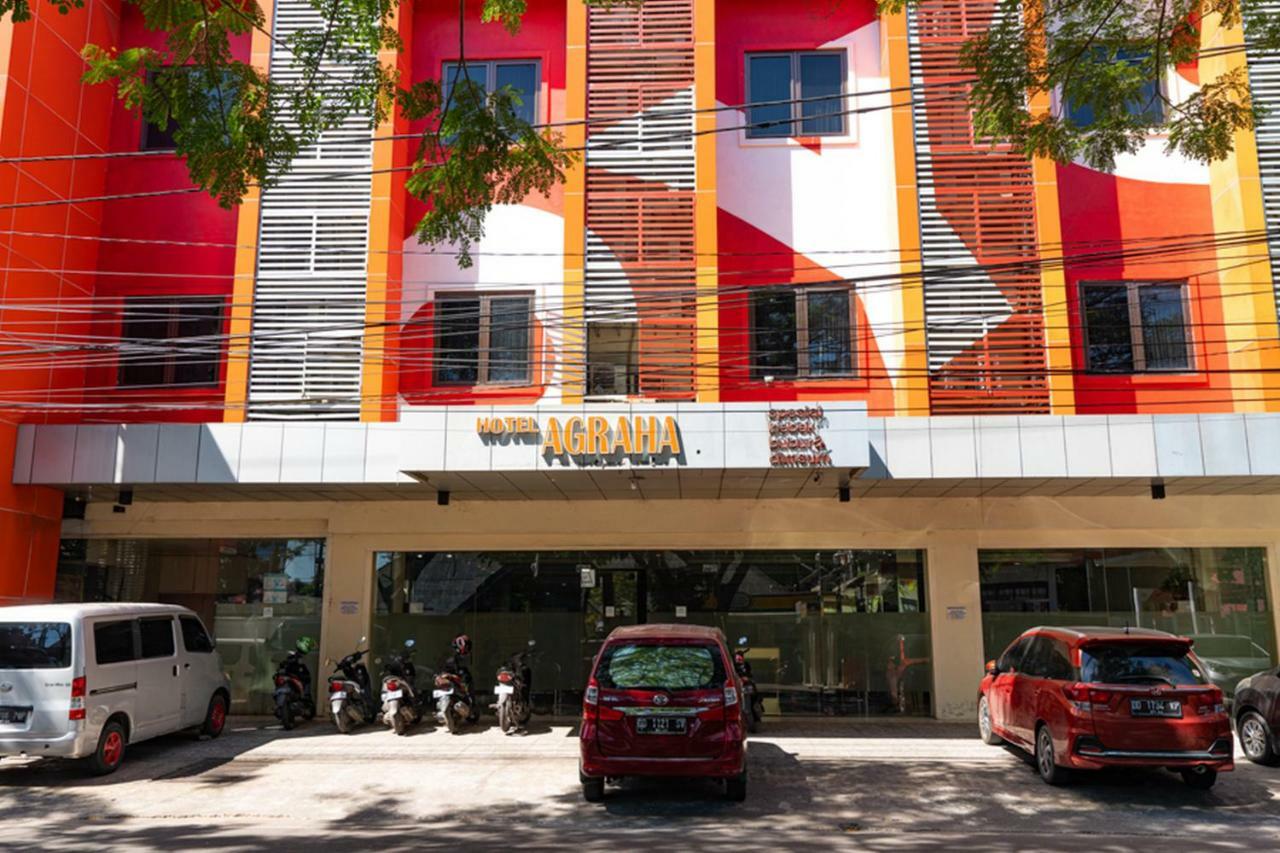 Agraha Andalas Hotel Макасар Экстерьер фото